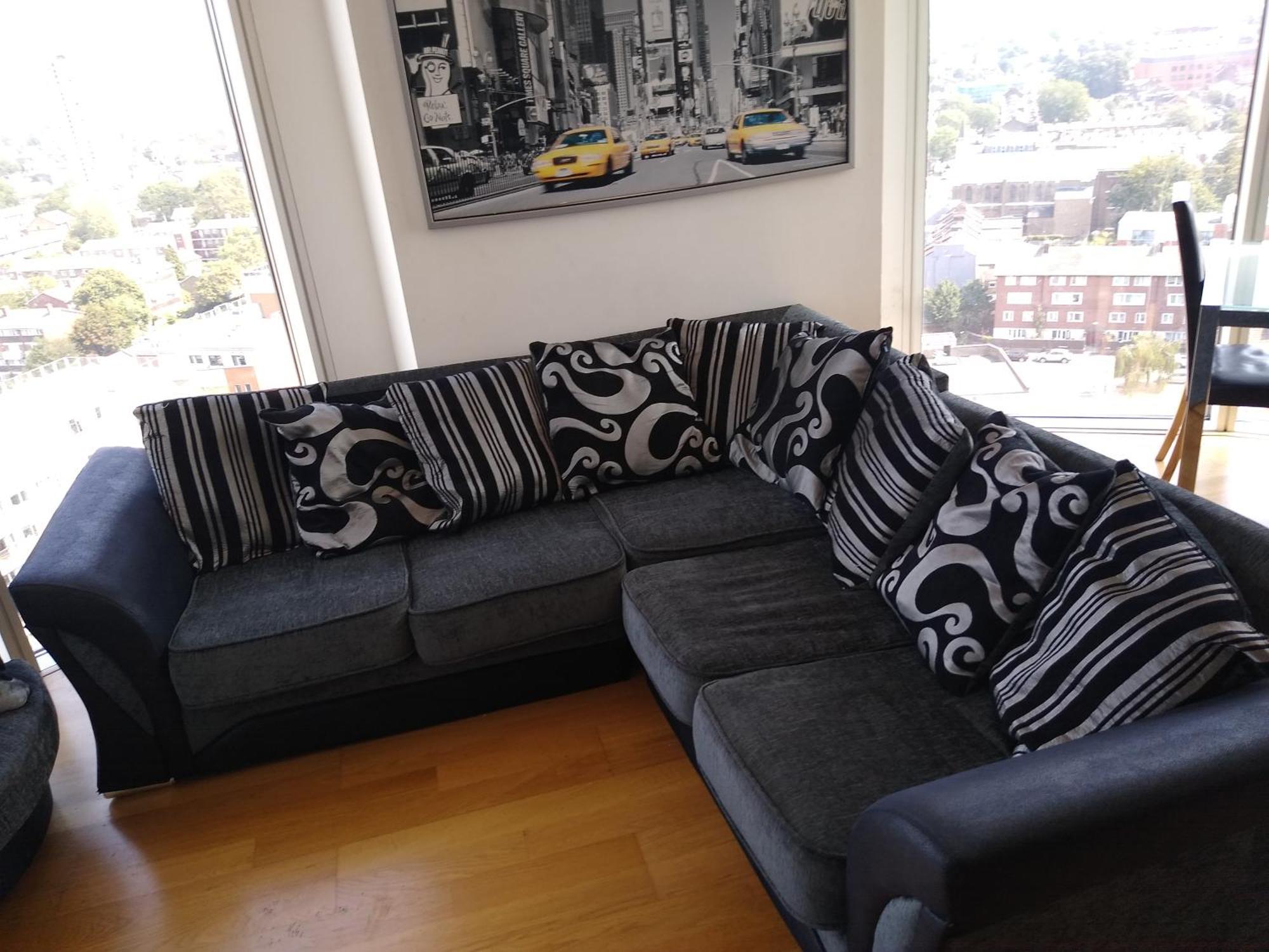 Room In Luxurious Penthouse Apartment London Bagian luar foto
